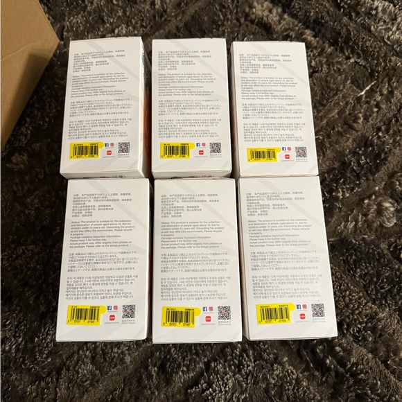 Full set of Popmart BIE Big Into Energy Labubus - Picture 3 of 6